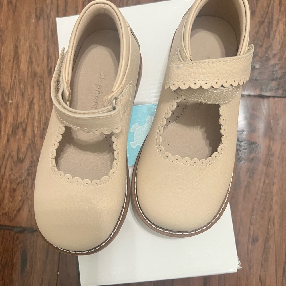 Elephantito Toddler Girl Mary Jane Cream/Tan Shoes (Size 9)